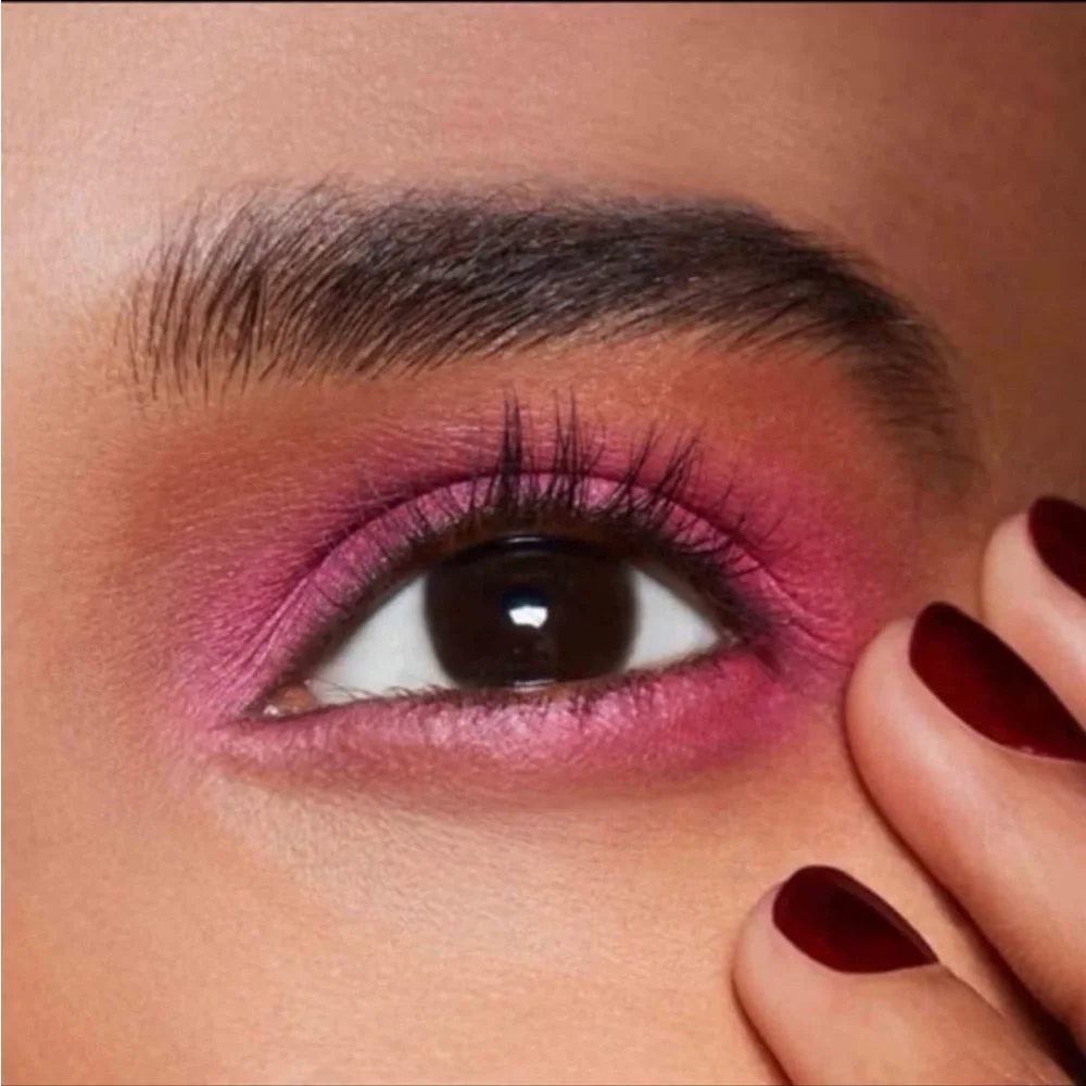 MAC Cosmetics Sushi Flower Satin Eyeshadow  - Pink Eye Shadow